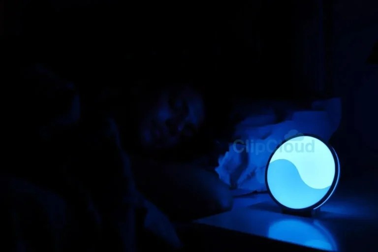 How Technology Impacts Our Sleep: Disruption and Solutions